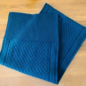 Chunky Wool/Cashmere Scarf by Ellen DeGeneres